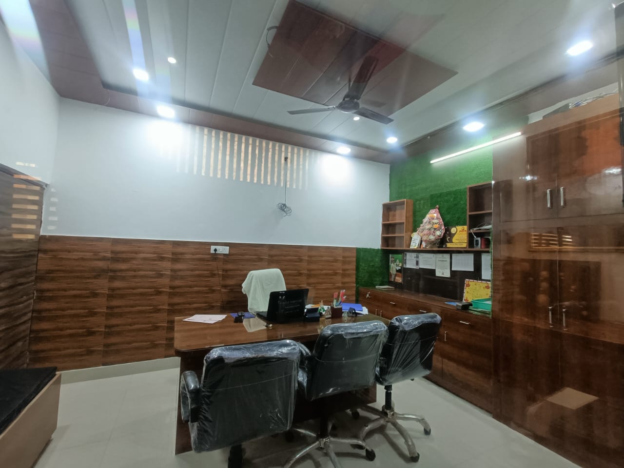 OFFICE